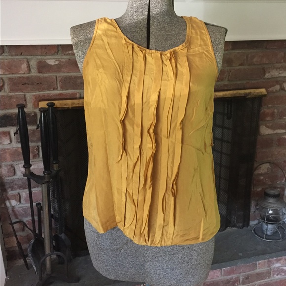 100% Silk J. Crew Yellow Blouse - Picture 2 of 6